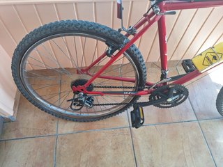 Bicicleta de Montaña Roja