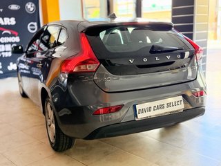 Volvo V40 2014