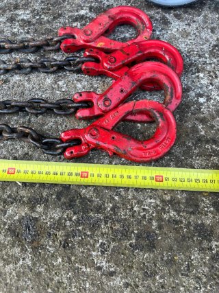 CONSTRUCCIÓN  Lote de 4 pulpos de cadenas CFB G80