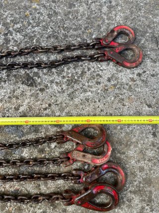 CONSTRUCCIÓN  Lote de 4 pulpos de cadenas CFB G80