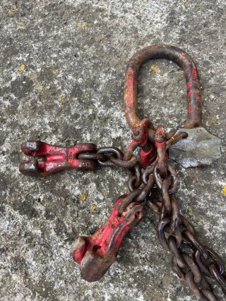CONSTRUCCIÓN  Lote de 4 pulpos de cadenas CFB G80