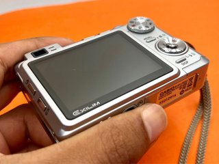 Cámara Casio Exilim EX-Z850 8.1 MP