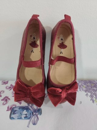 Merceditas niña Talla 27
