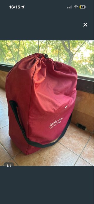 Silla de paseo Joolz Aer color granate