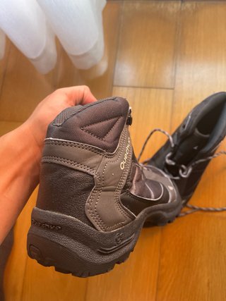 Botas de montaña Quechua hombre