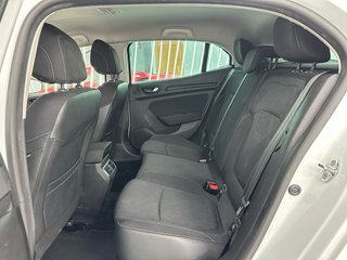 Renault Mégane Limited Blue dCi 85kW (115CV) - 18
