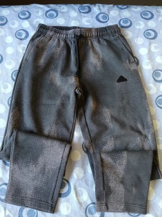 Pantaloni sportivi Adidas ragazzo fantasia