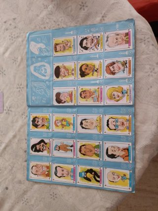 Álbum de Cromos Caricaturas 22 Completo