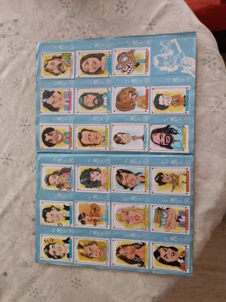 Álbum de Cromos Caricaturas 22 Completo