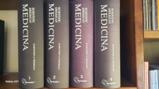 SCIENTIFIC AMERICAN MEDICINA