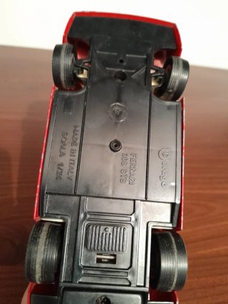 Ferrari 308 GTB 1/24