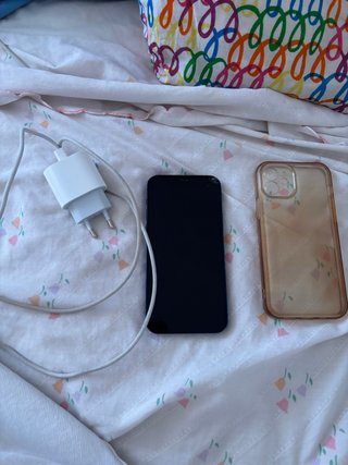 iPhone 12 pantalla rota