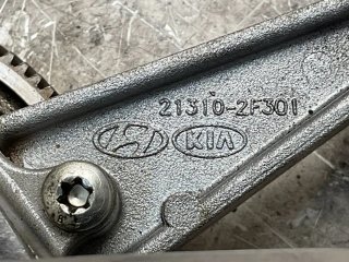 Bomba aceite Hyundai Kia 213102F301