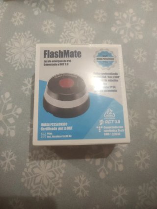Luz de Emergencia V16 FlashMate