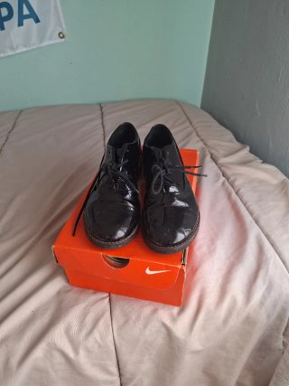 Zapatos de Charol Negros para Niño
