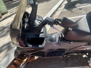 Honda silver wing 400  etiqueta C
