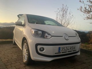 Volkswagen up! 2014