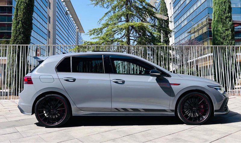 Volkswagen Golf 8 GTI CLUBSPORT 2.0 DSG 2024