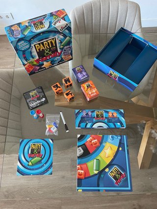 Juego de mesa Party & Co Family Diset