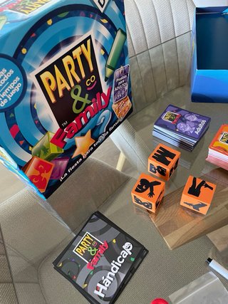 Juego de mesa Party & Co Family Diset