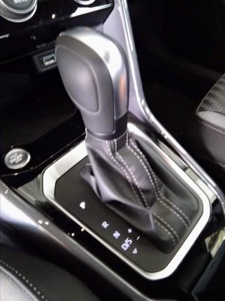 Volkswagen T-Roc R line DSG