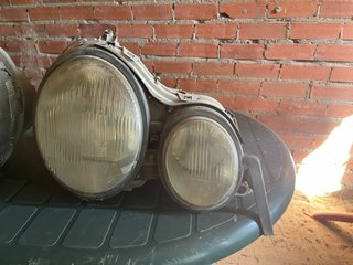 Faros Delanteros Mercedes Clase E W210