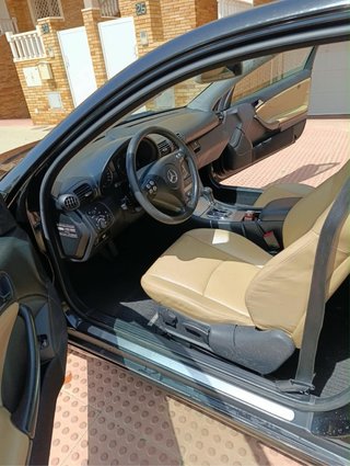 Mercedes cdi  Mercedez C220  2007