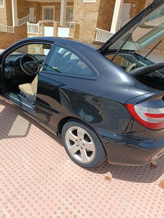 Mercedes cdi  Mercedez C220  2007