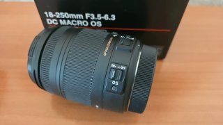 Sigma 18-250mm F3.5-6.3 DC Macro OS