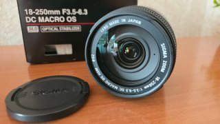 Sigma 18-250mm F3.5-6.3 DC Macro OS