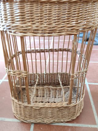 Cesta Portabotellas Vintage de Mimbre