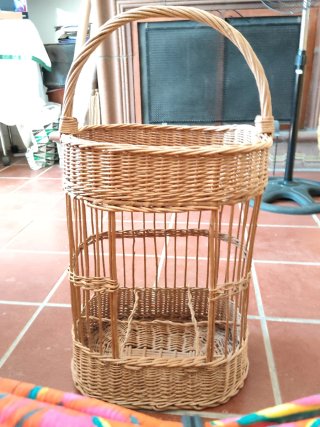 Cesta Portabotellas Vintage de Mimbre