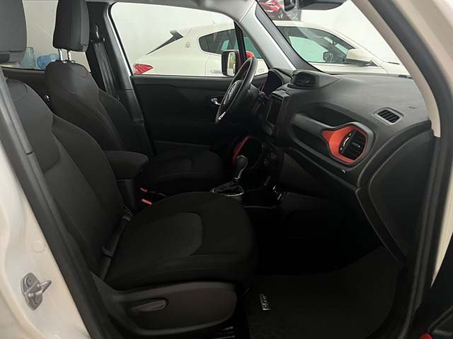 Jeep Renegade Limited 1.6 Mjet 4x2 DDCT 2020, foto 6