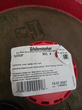 Barril de Cerveza Weihenstephan Festbier lleno