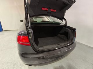 Audi A4 3.2 FSI quattro