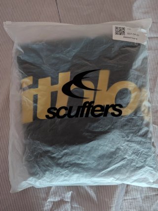 Sudadera Scuffers Negra