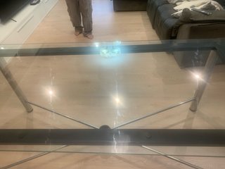 Mesa de Comedor de Cristal y Acero
