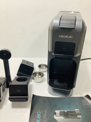 Cafetera Cecotec Freestyle Compact Negra