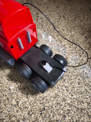 Camião de Brinquedo Vermelho