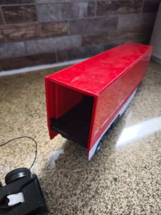 Camião de Brinquedo Vermelho