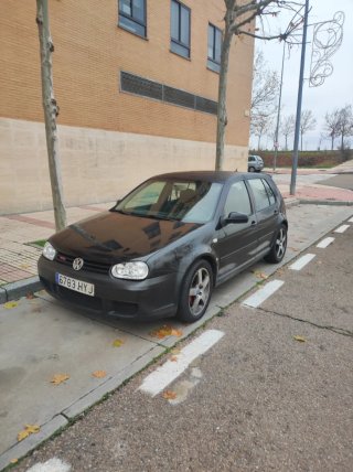 Volkswagen Golf 2002