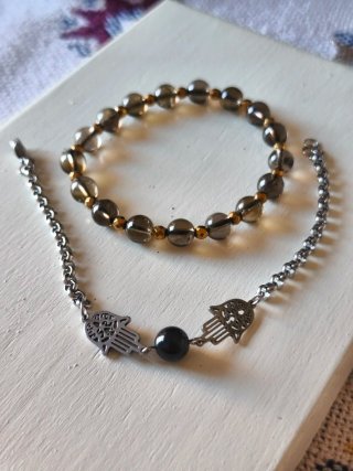 Pack 2 Pulseras: Cuarzo Ahumado y Mano de Fátima