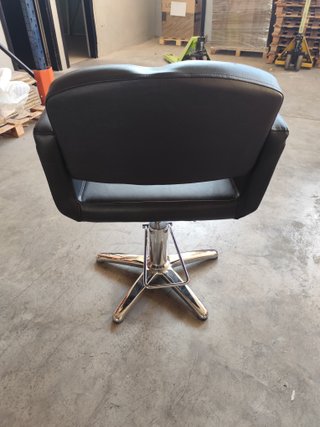 Sillón de Peluquería Negro
