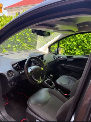 Ford Tourneo Courier 2020