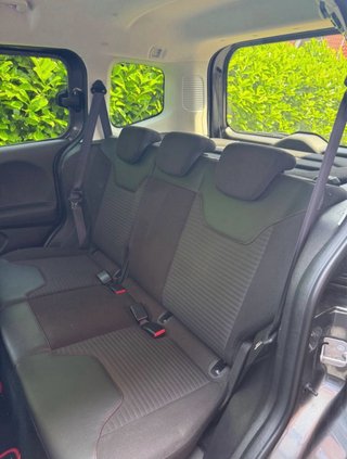 Ford Tourneo Courier 2020
