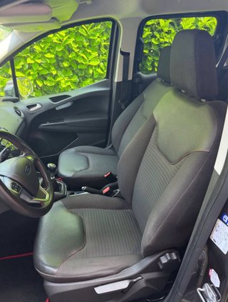 Ford Tourneo Courier 2020