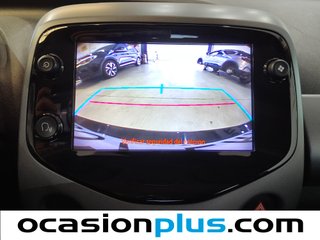 Toyota Aygo 1.0 70 x-play 53 kW (72 CV)