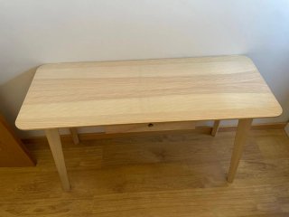 Escritorio de madera de fresno Ikea LISABO