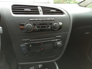 SEAT Leon 2010 1.6 tdi 105 Cv