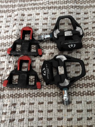 Pedales Shimano Ultegra R8000 + 4mm